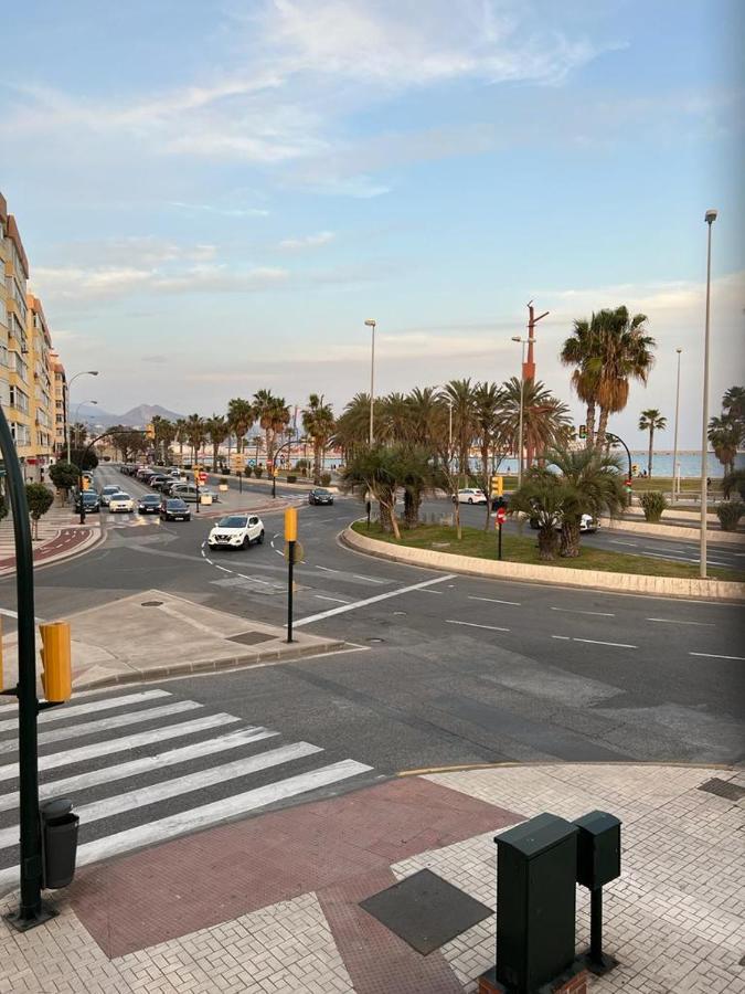 Crisana Beach Malaga Luaran gambar